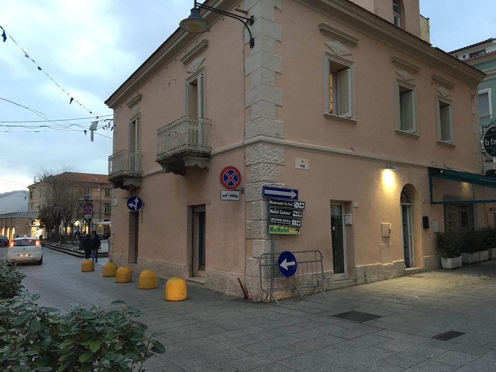 Domus Regia Hotel Olbia Exterior photo
